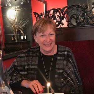 Meet your Posher, Lori
